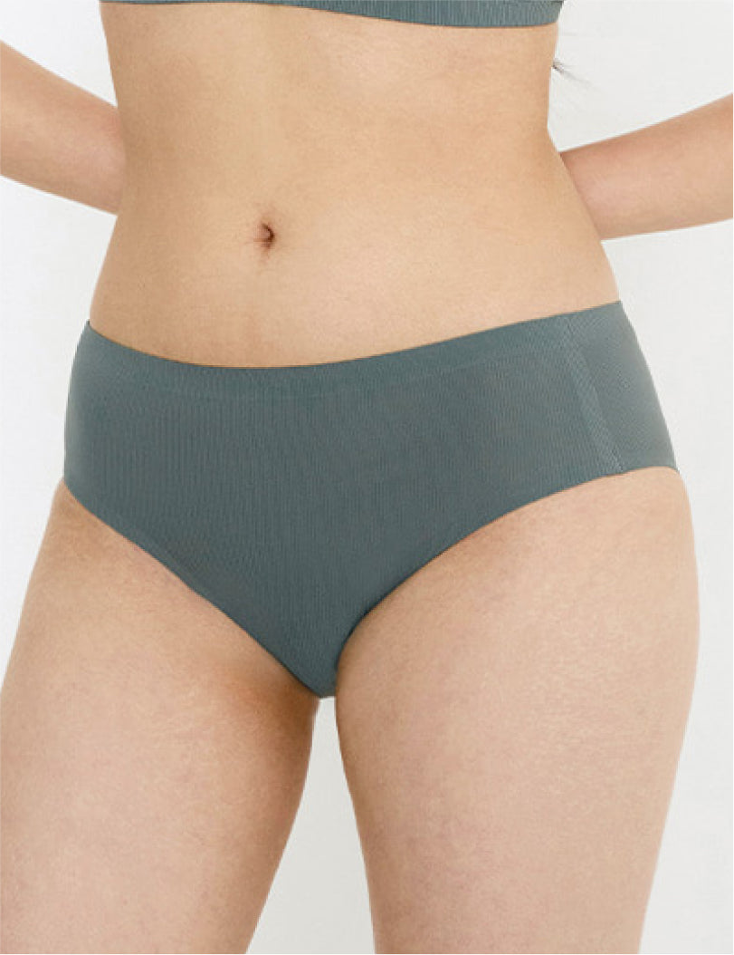Ash Green