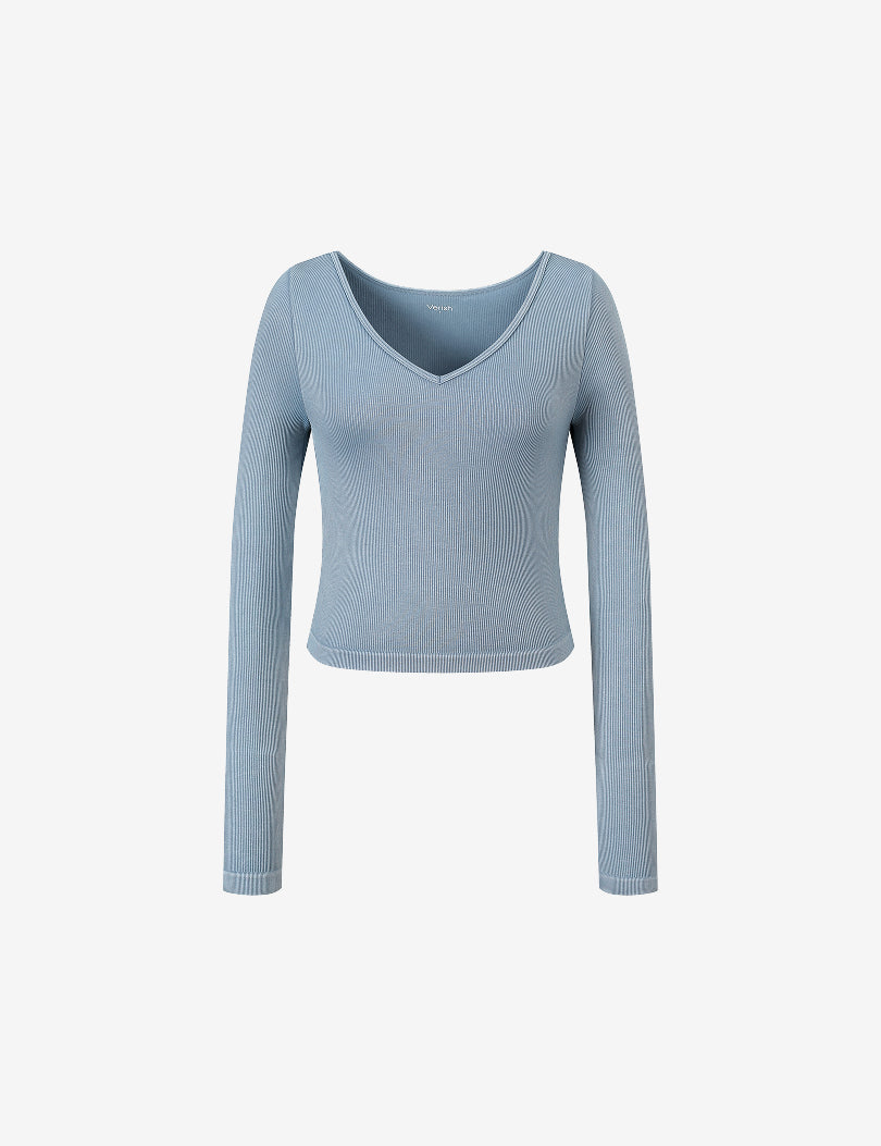 ALLTENSION DEEP V-NECK TOP