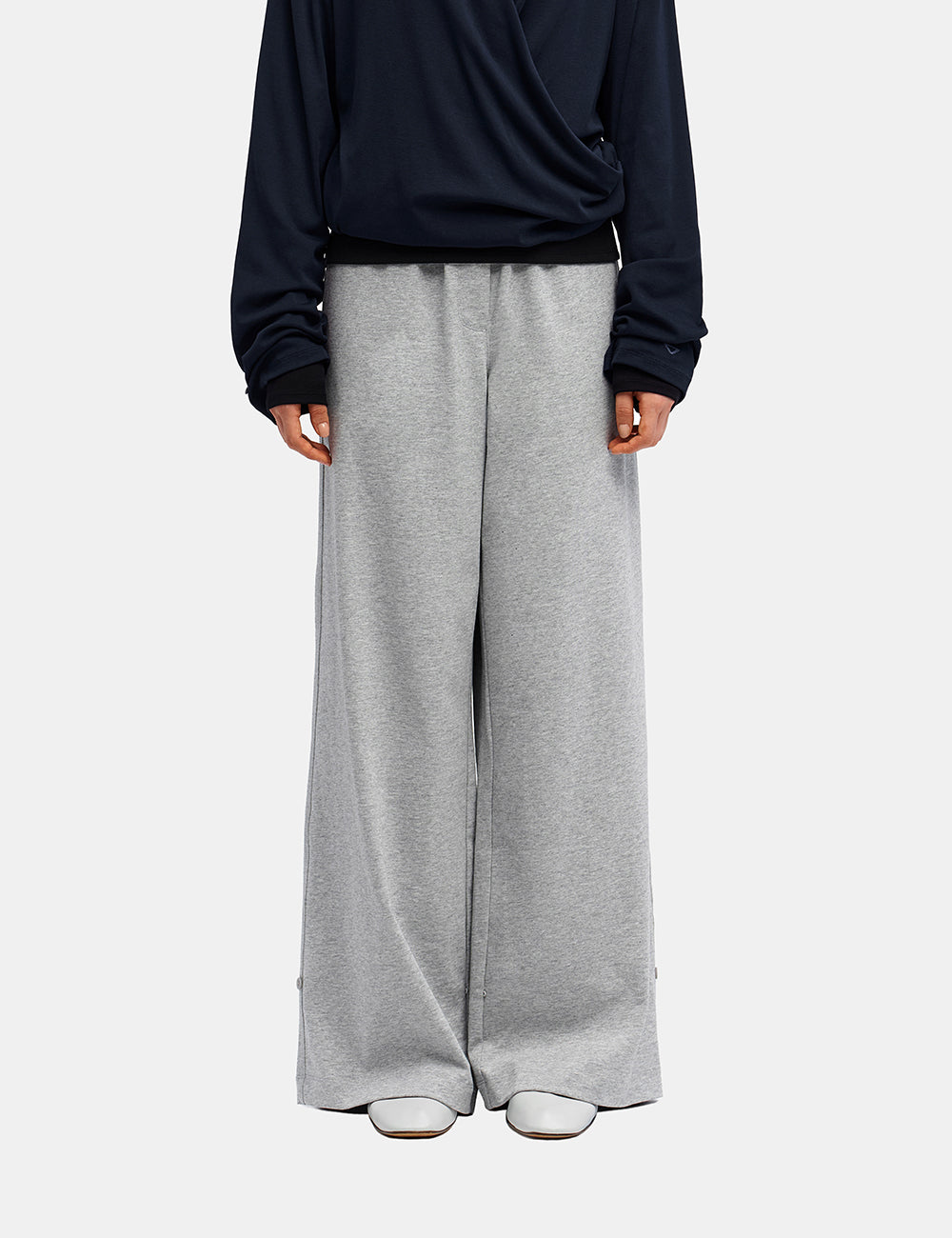 HEATHER GREY