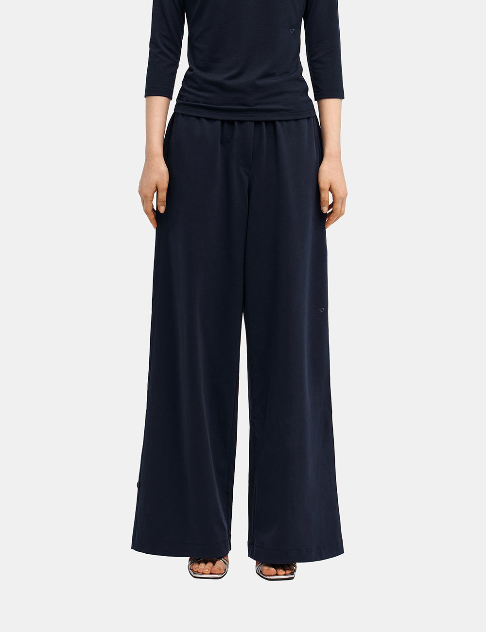 LIGHT NAVY